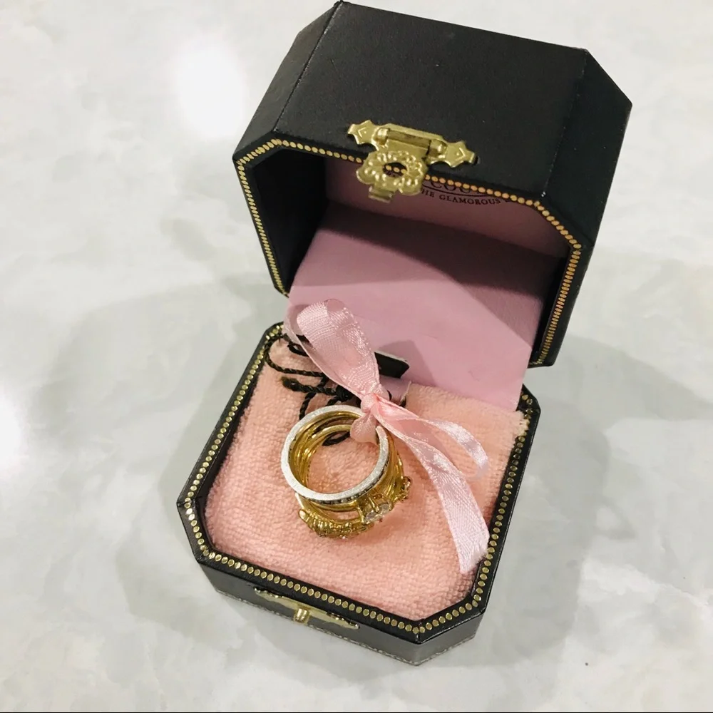 JUICY COUTURE stack ring set. Size 7 - Picture 5 of 9